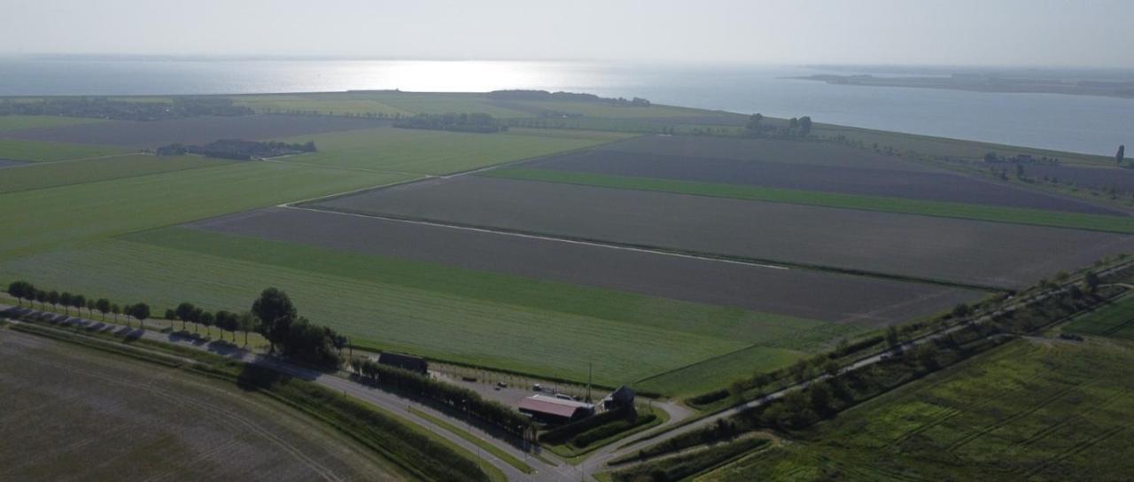 Den Hooimijt Villa Kats Bagian luar foto